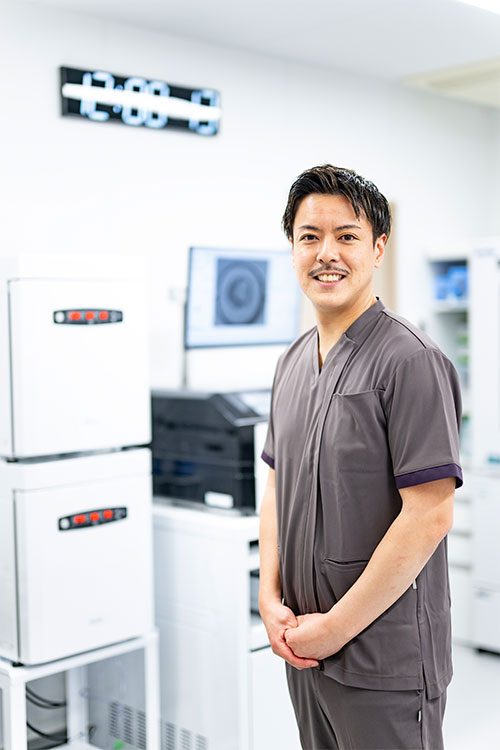 培養室長　前川朋広