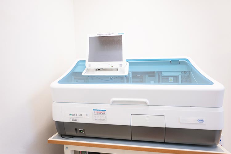 ホルモン測定装置（免疫自動分析装置）